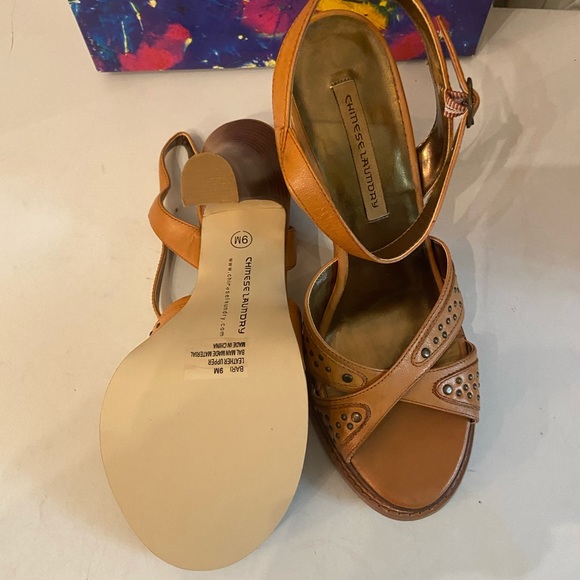 Chinese Laundry camel leather heels with ankle straps various sizes  all NIB - Picture 6 of 7